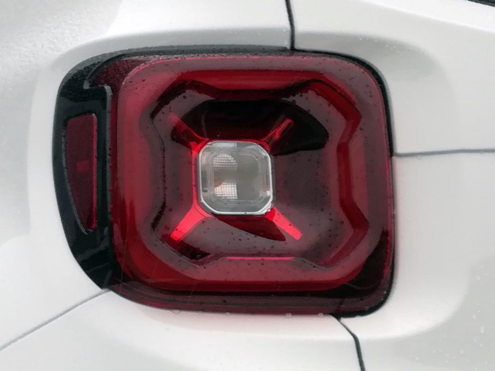 23 - Jeep Renegade 1.5 turbo t4 mhev north star 2wd dct