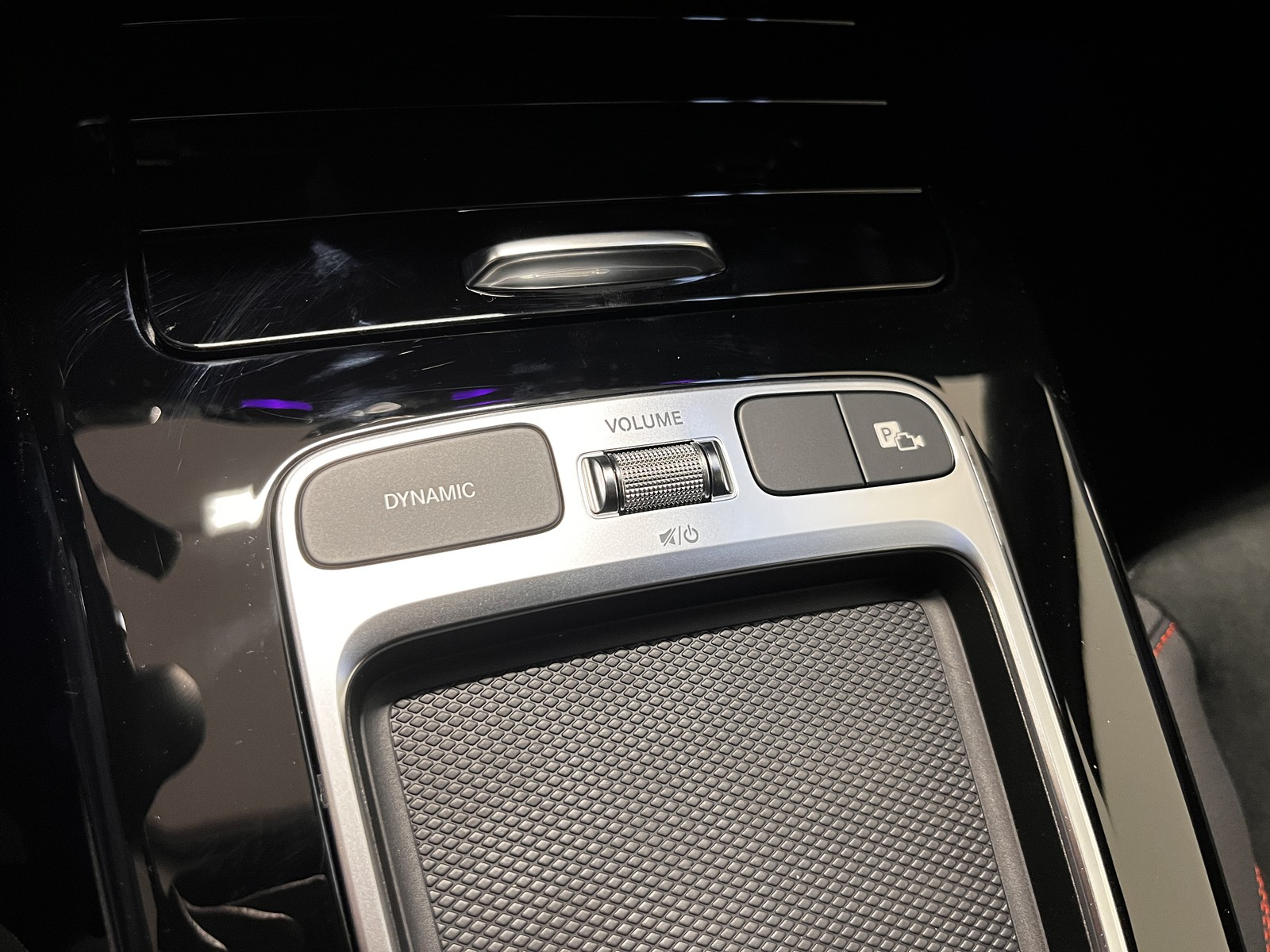 14 - Mercedes Classe A 180 amg line premium 7g-dct