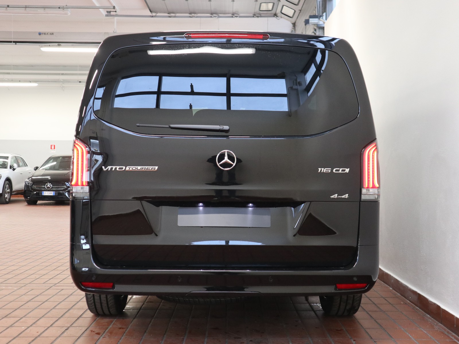 6 - Mercedes Vans Vito tourer 116 cdi long select 9g-tronic