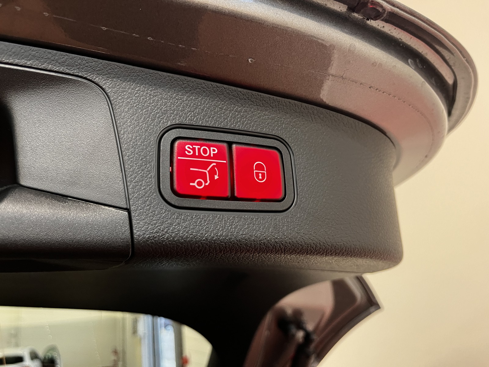 18 - Mercedes GLA 200 d amg line premium 4matic 8g-dct