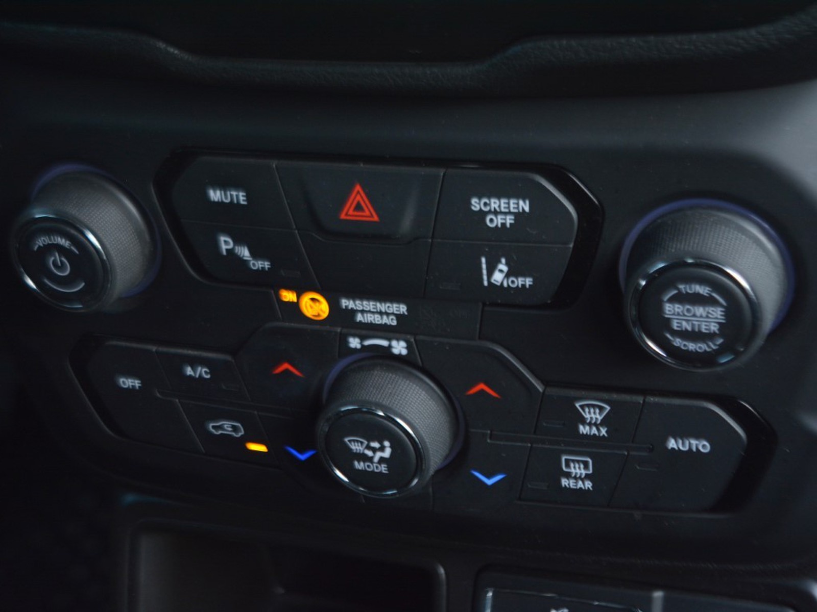 11 - Jeep Renegade 1.6 multijet ii 130cv limited 2wd