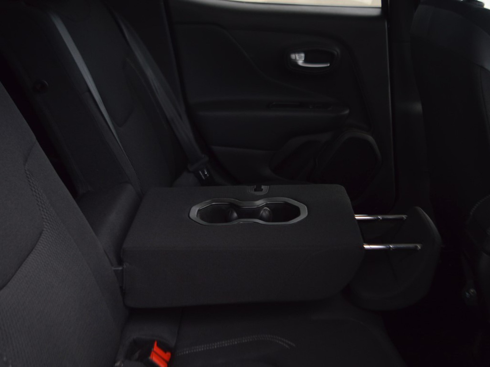 6 - Jeep Renegade 1.0 t3 limited 2wd