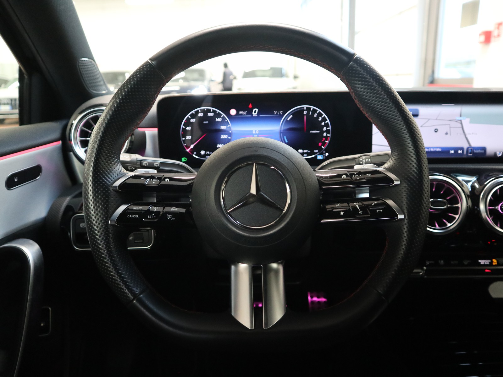 17 - Mercedes Classe A 250 e plug-in-hybrid amg line advanced plus speedshift dct amg 8g