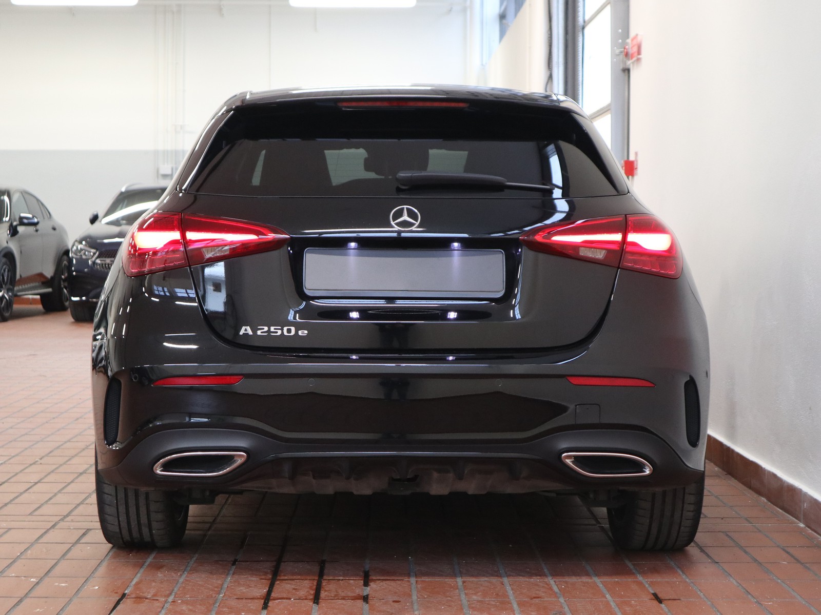 6 - Mercedes Classe A 250 e plug-in-hybrid amg line advanced plus speedshift dct amg 8g