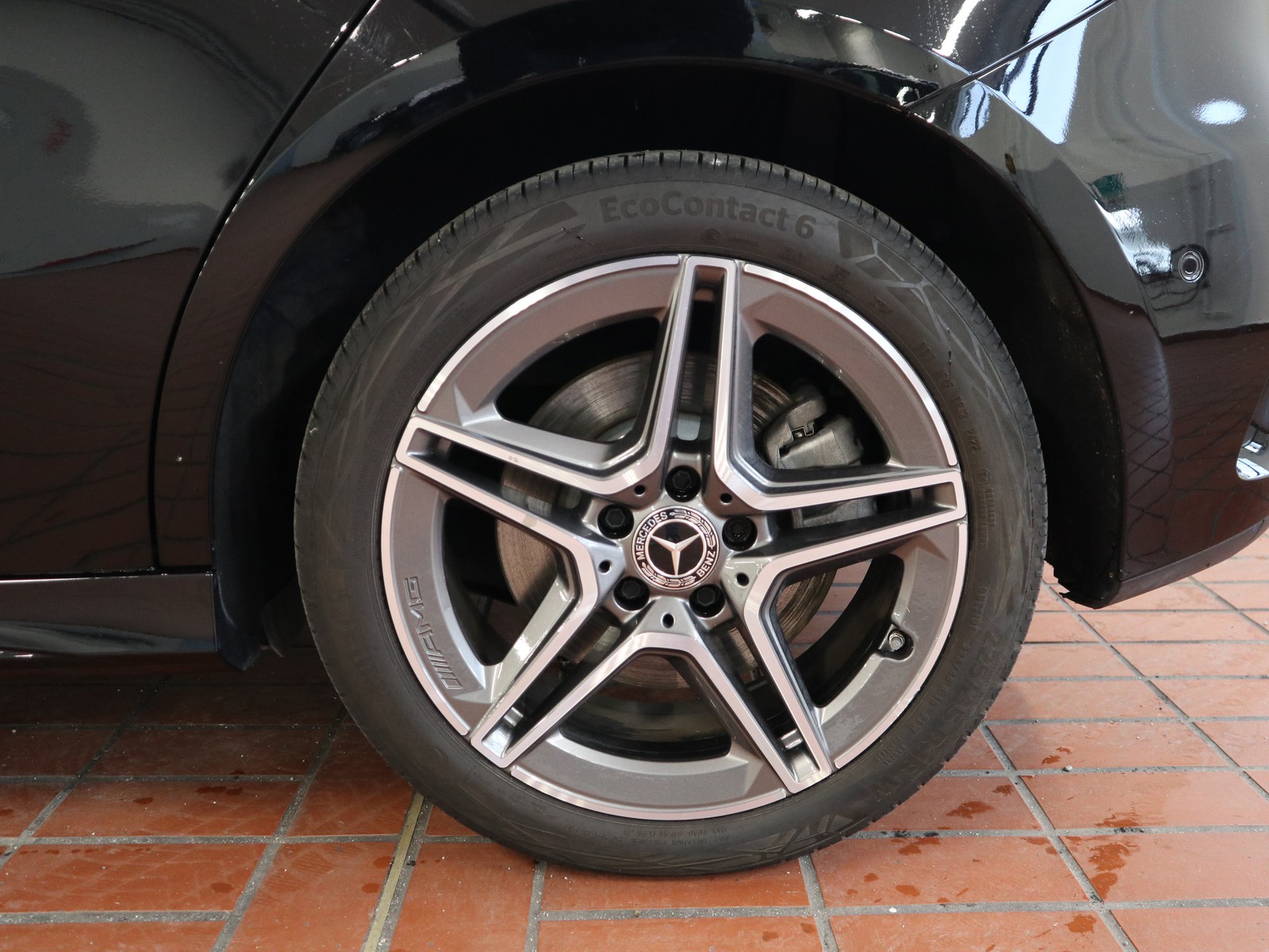 4 - Mercedes Classe A 250 e plug in hybrid (e eq-power) premium 8g-dct