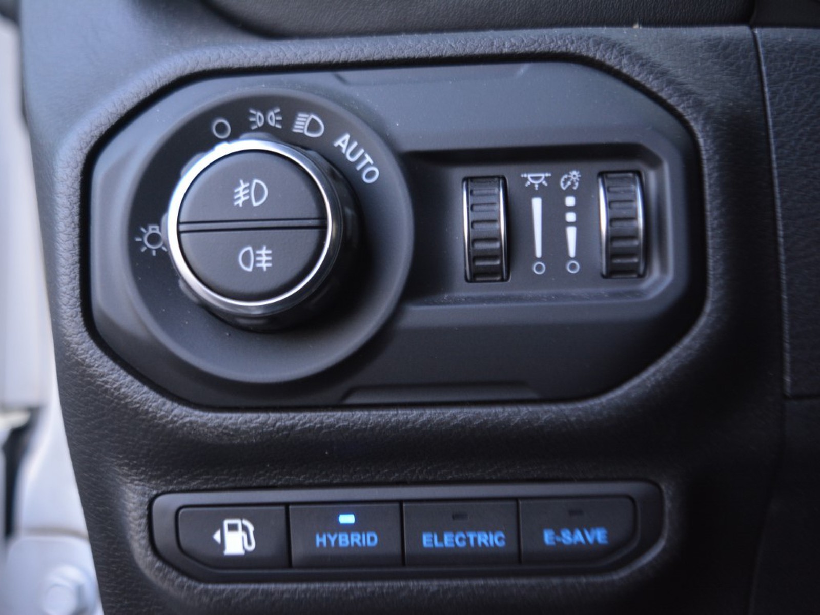 20 - Jeep Wrangler unlimited 2.0 atx phev sahara 4xe auto