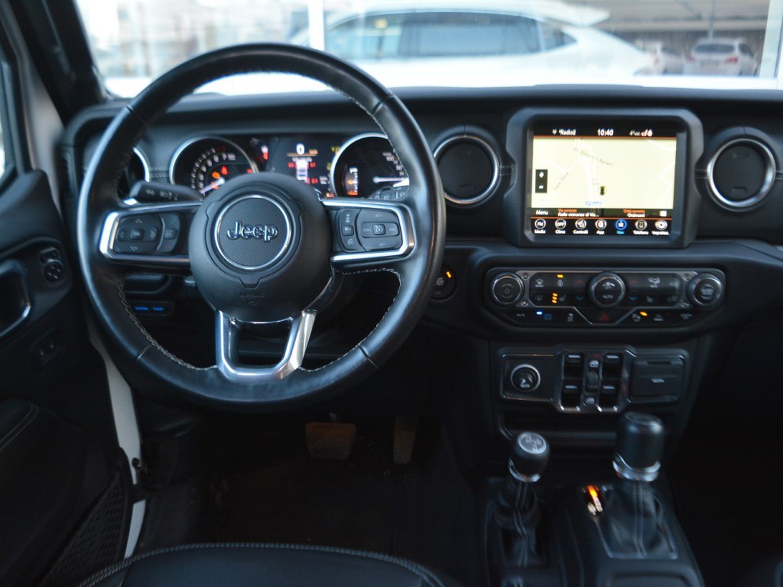 8 - Jeep Wrangler unlimited 2.0 atx phev sahara 4xe auto