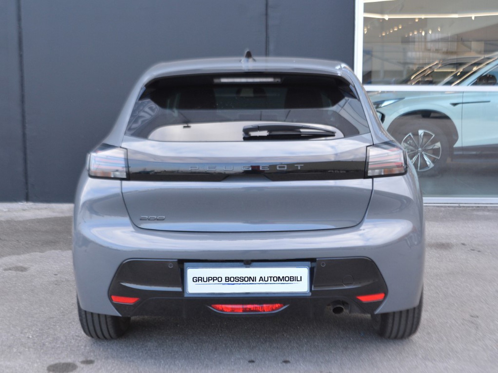 4 - Peugeot 208 1.2 puretech 100cv allure s&s