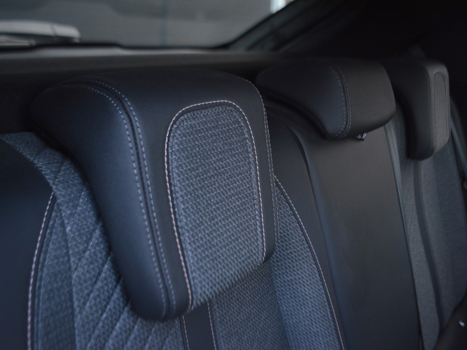 6 - Peugeot 208 1.2 puretech 100cv allure s&s