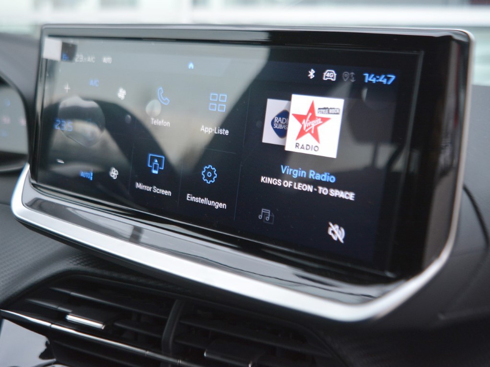 10 - Peugeot 208 1.2 puretech 100cv allure s&s