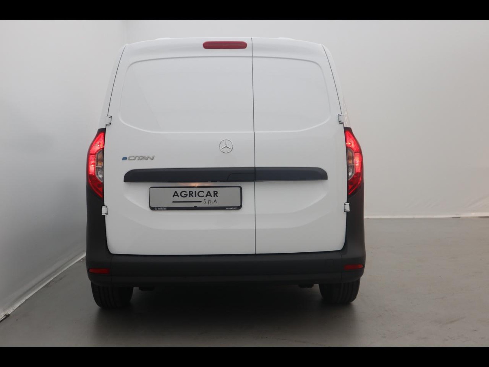 5 - Mercedes Vans Citan efurgone long pro 45kwh