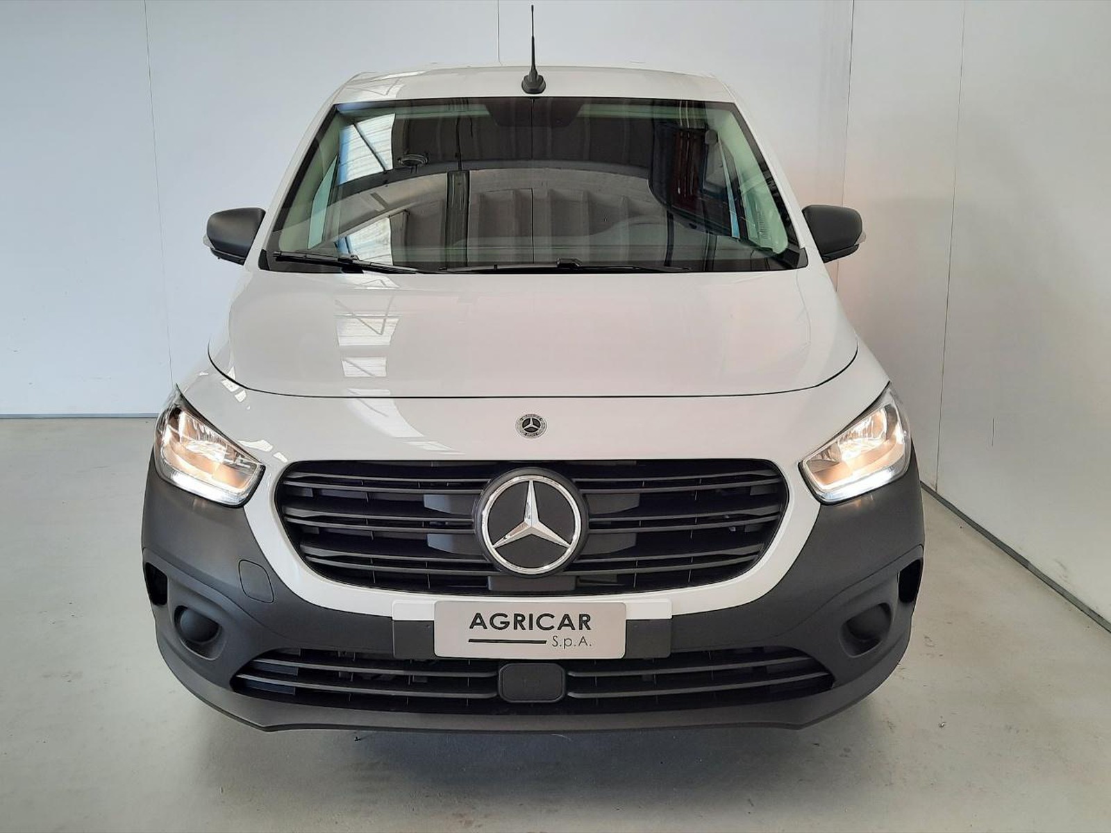 2 - Mercedes Vans Citan efurgone long 45kwh