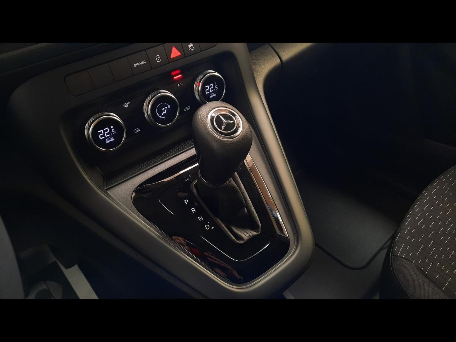 10 - Mercedes Vans Citan efurgone long 45kwh