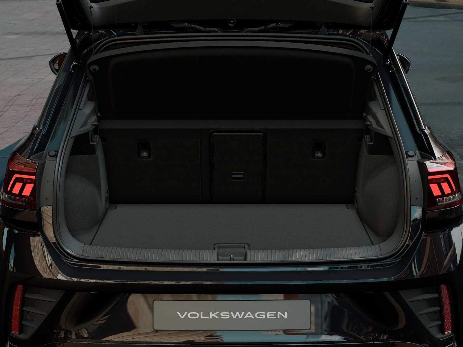 11 - Volkswagen T-Roc 1.0 tsi 115cv r-line plus