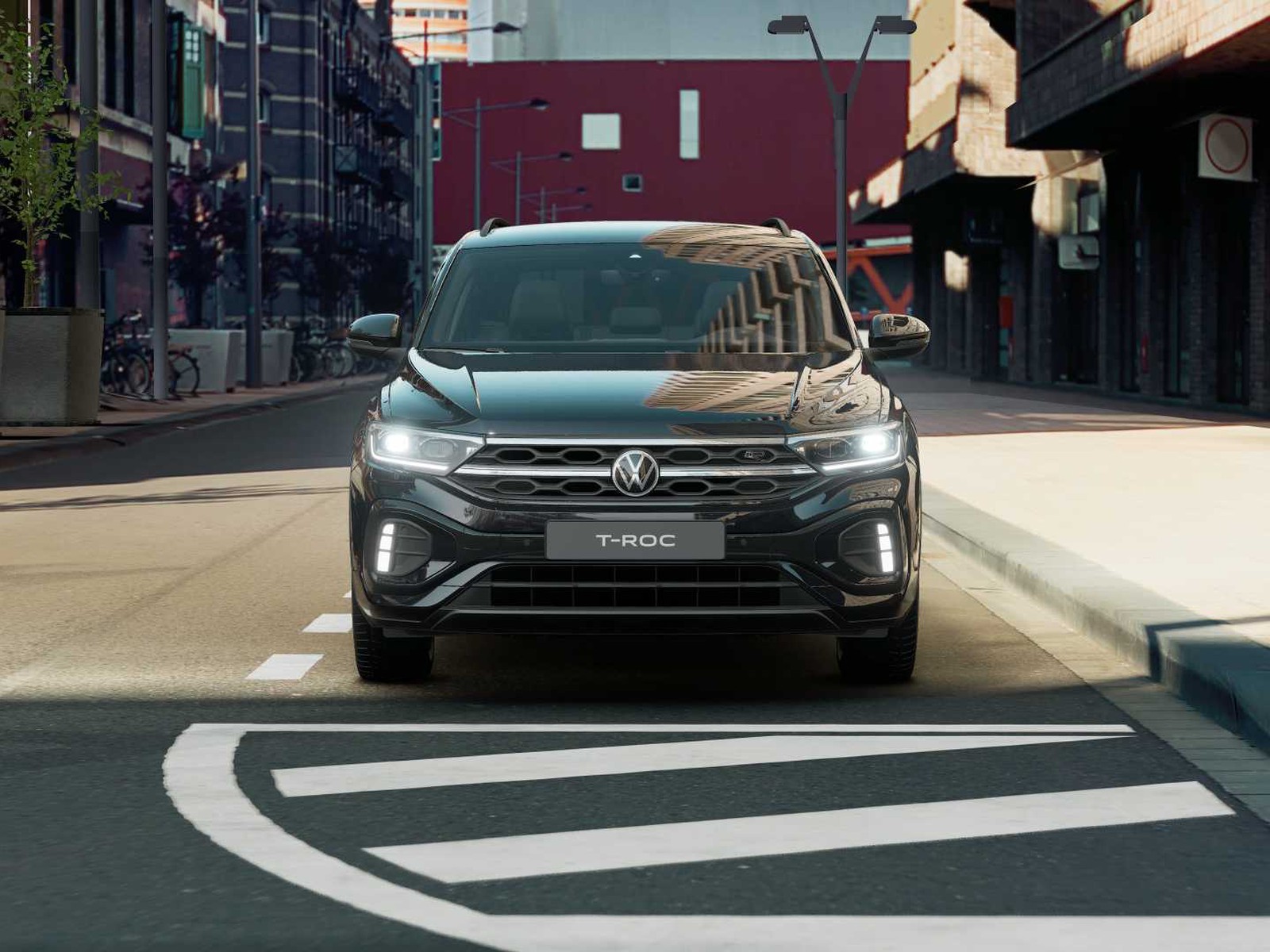 5 - Volkswagen T-Roc 1.0 tsi 115cv r-line plus