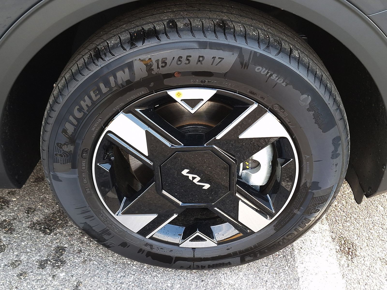 14 - Kia Sportage 1.6 t-gdi business dct7