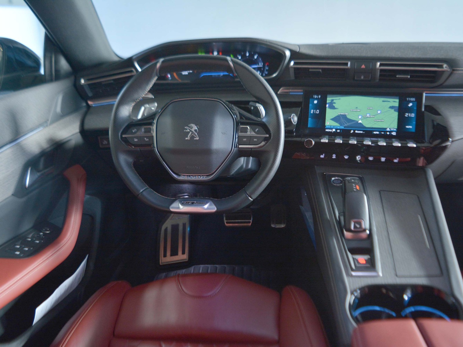 9 - Peugeot 508 station wagon 1.5 bluehdi gt line eat8 s&s