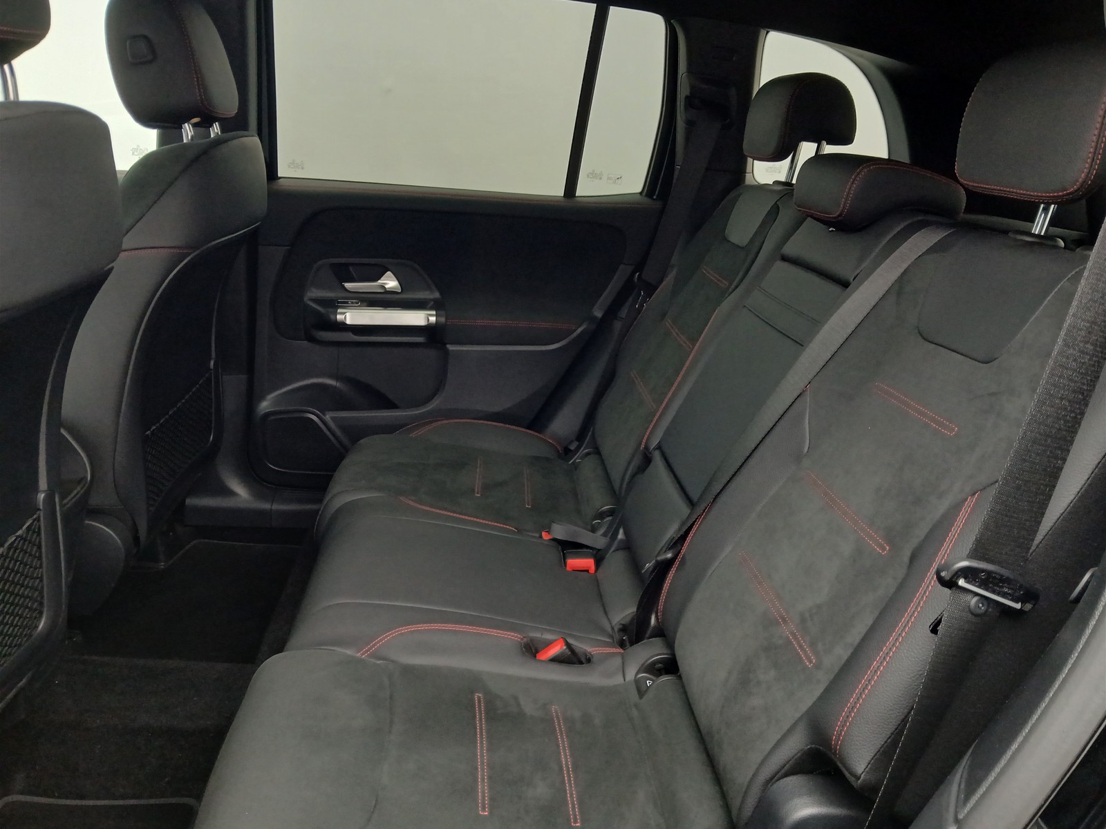 8 - Mercedes GLB 180 amg line advanced plus 7g-dct