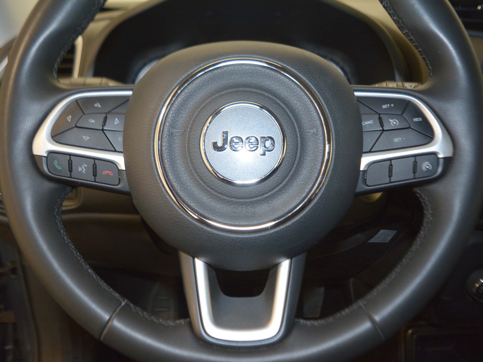 15 - Jeep Renegade 1.0 t3 longitude 2wd