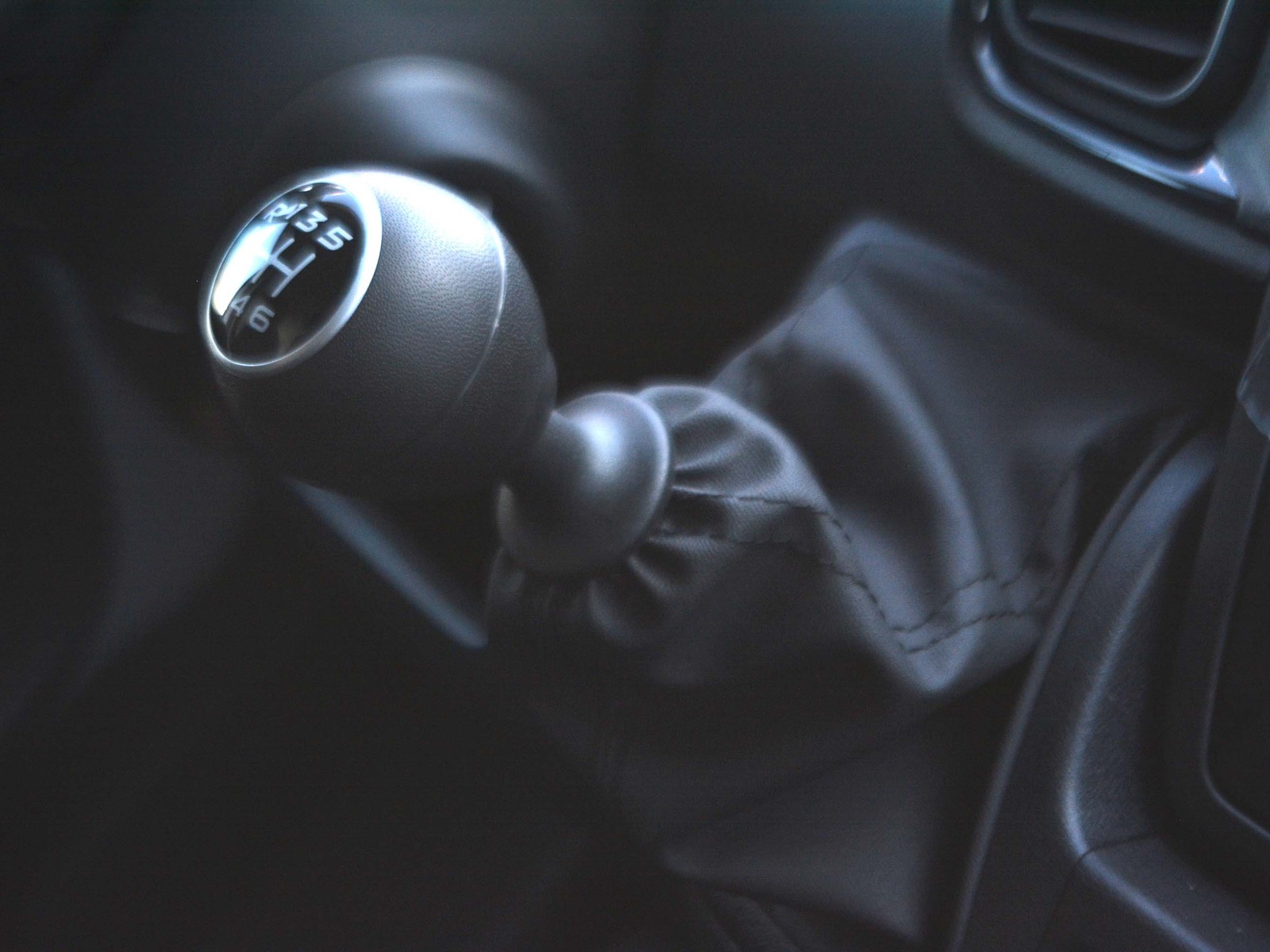 12 - Peugeot Boxer 35 l2h2 2.2 diesel 140cv s&s