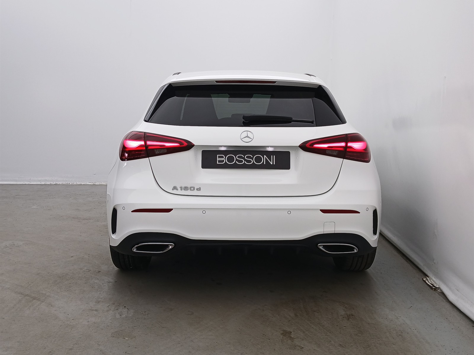 6 - Mercedes Classe A 180 d amg line extra speedshift dct amg 8g