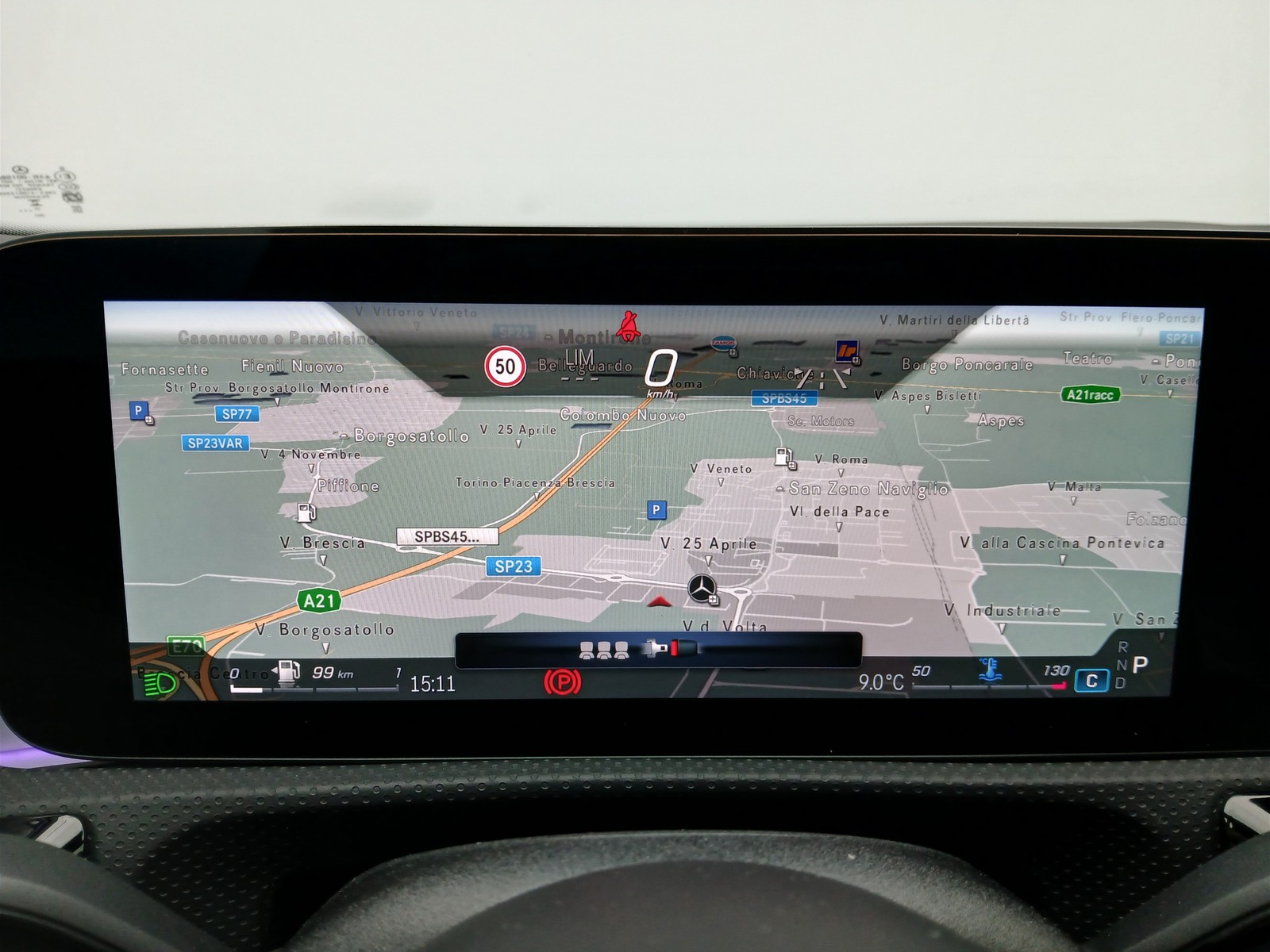 16 - Mercedes Classe A 180 d amg line extra speedshift dct amg 8g