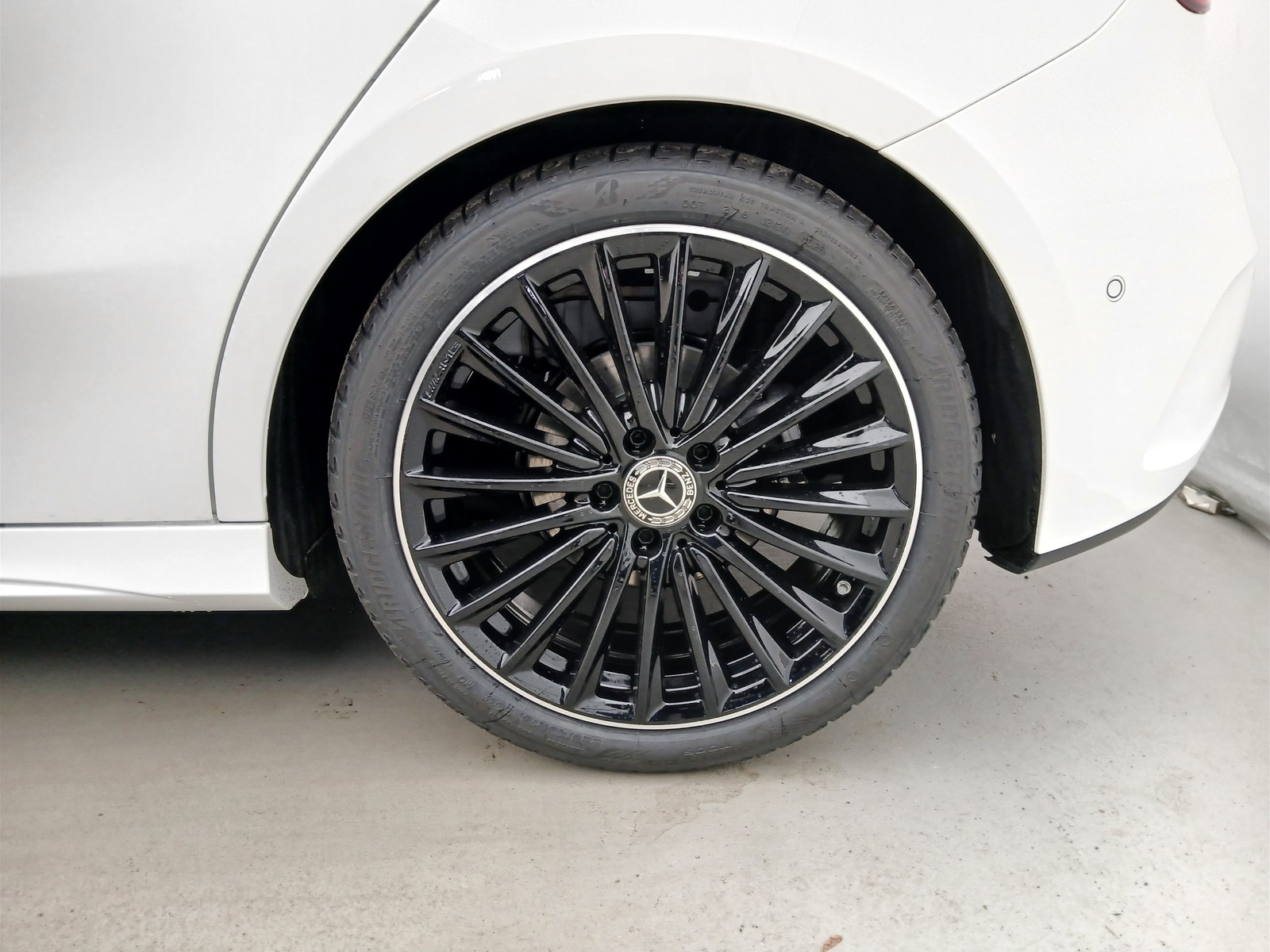 4 - Mercedes Classe A 180 d amg line extra speedshift dct amg 8g