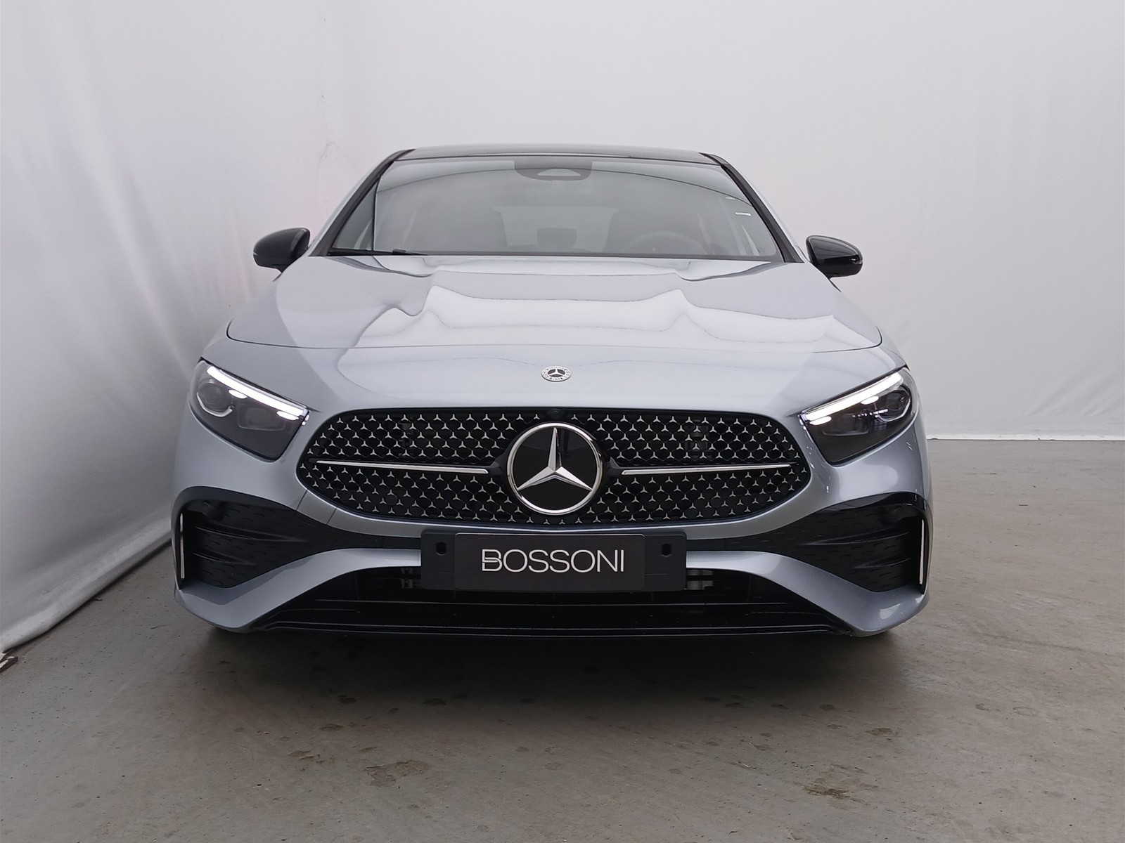 2 - Mercedes Classe A 180 d amg line extra speedshift dct amg 8g