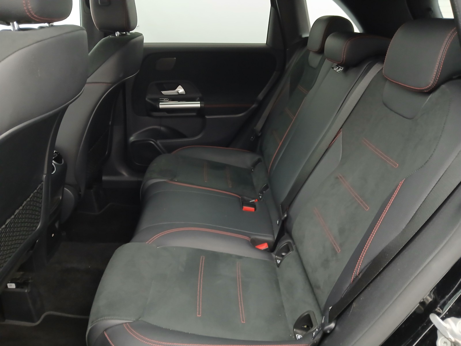 8 - Mercedes Classe B 180 d amg line advanced plus 8g-dct