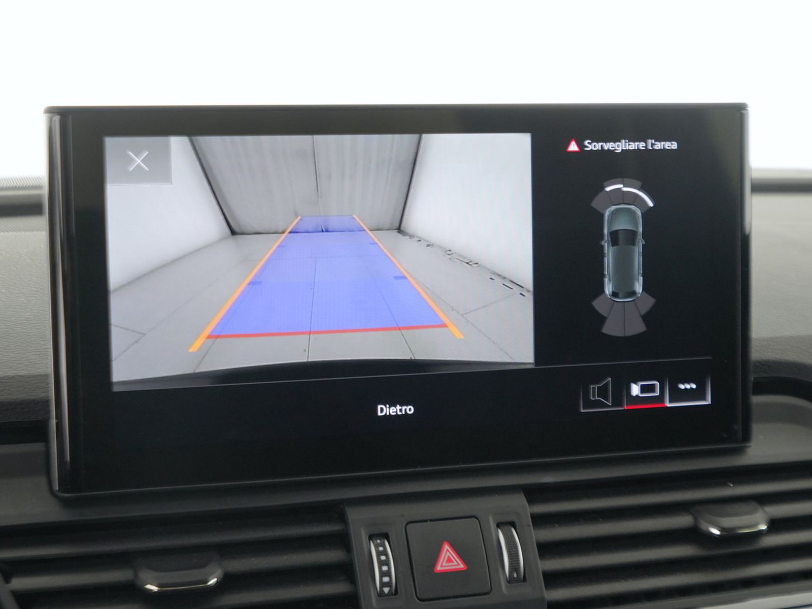 29 - Audi Q5 40 2.0 tdi mhev 12v s line plus quattro s tronic