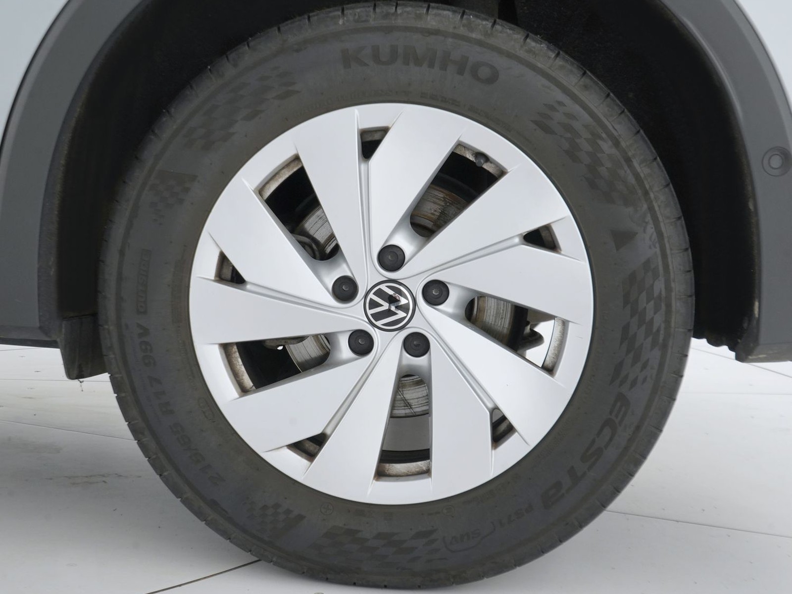 12 - Volkswagen Tiguan 2.0 tdi scr 150cv life dsg