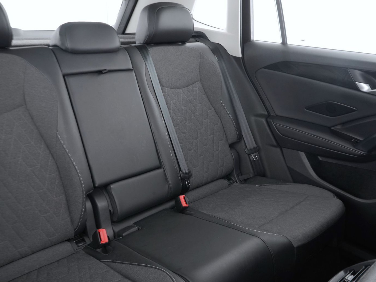 21 - Volkswagen Tiguan 2.0 tdi scr 150cv life dsg