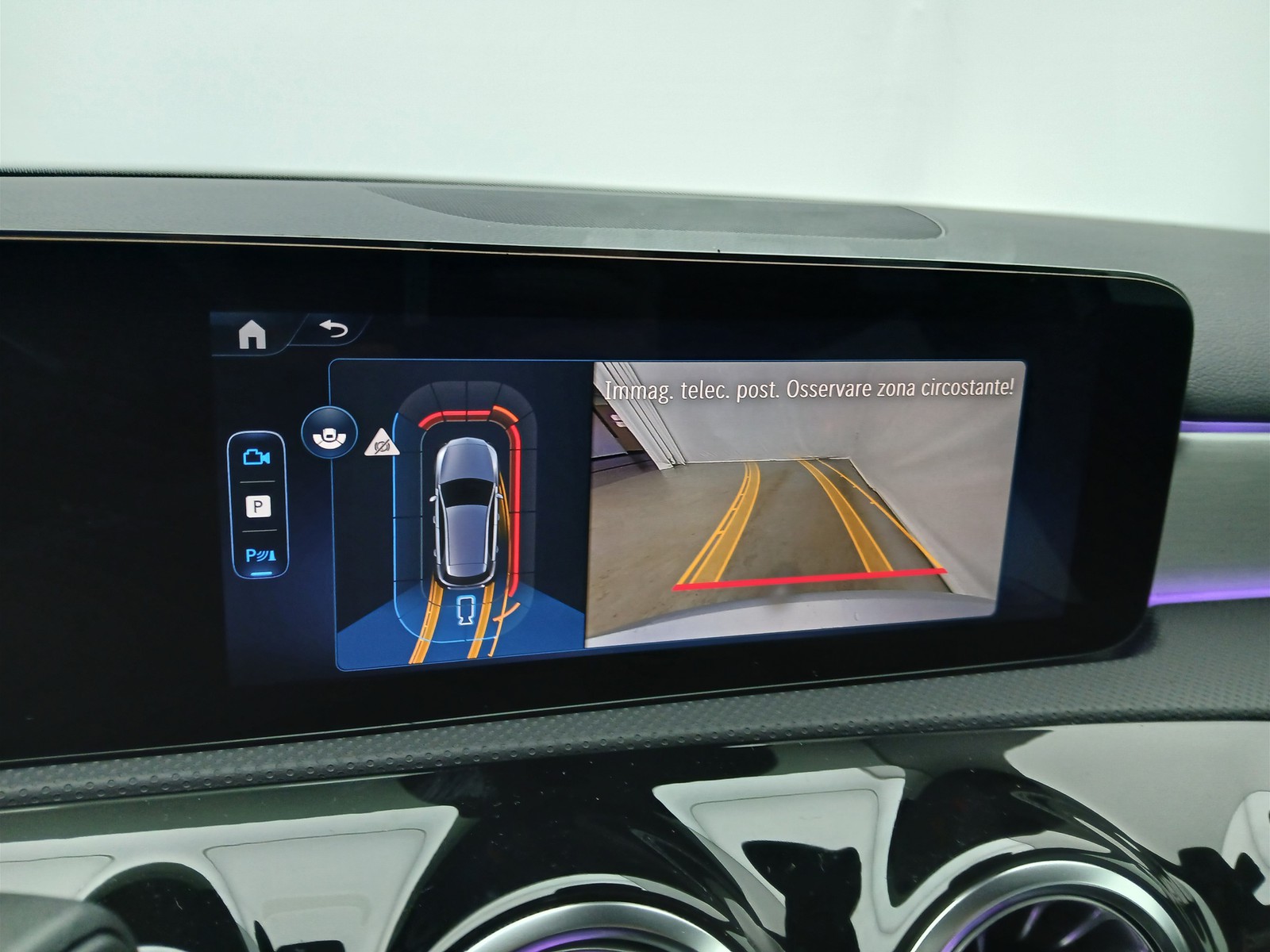 11 - Mercedes Classe A 180 amg line premium 7g-dct