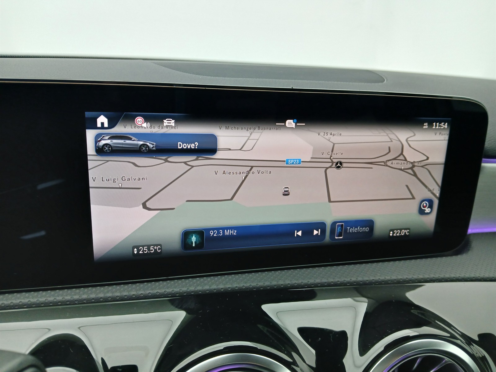 10 - Mercedes Classe A 180 amg line premium 7g-dct