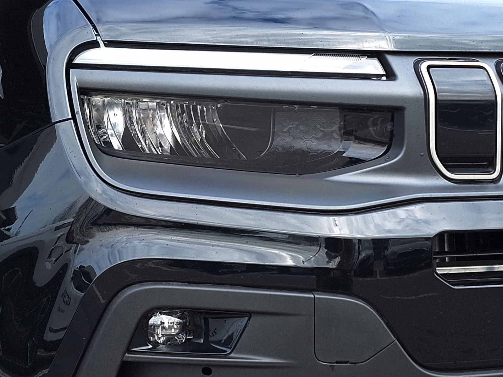 14 - Jeep Avenger 1.2 turbo 100cv longitude fwd