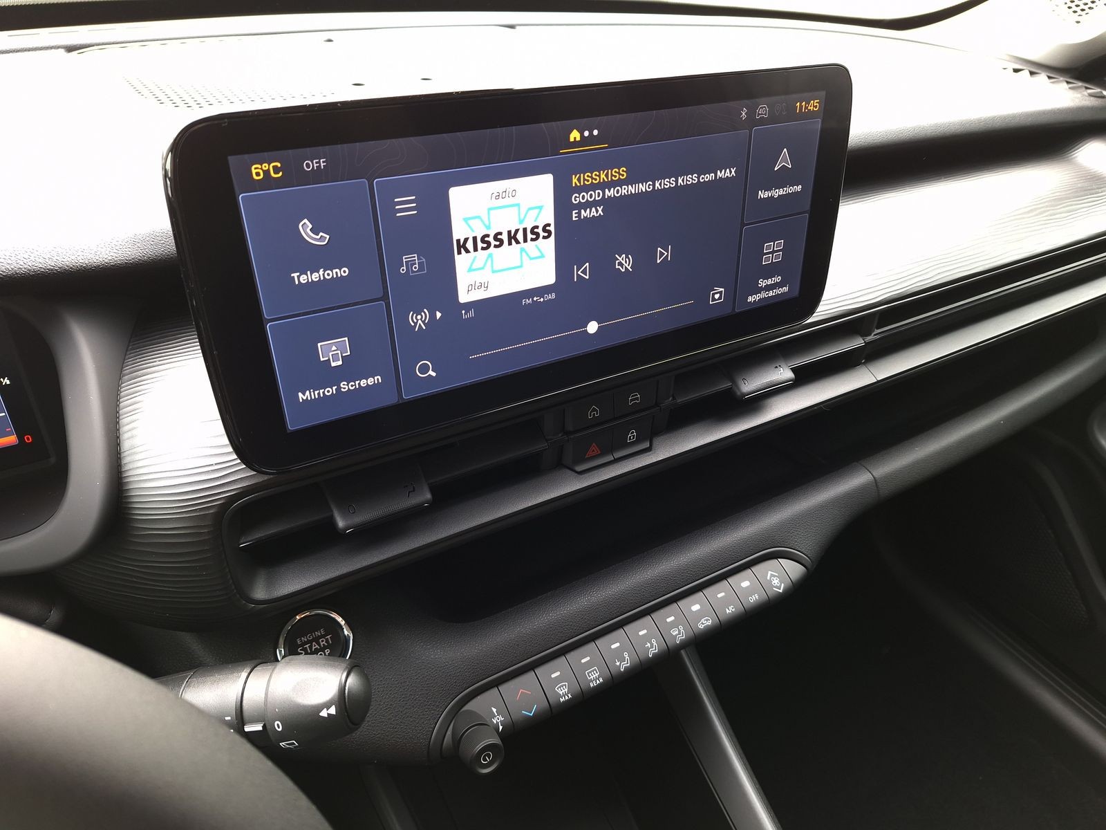 16 - Jeep Avenger 1.2 turbo 100cv longitude fwd