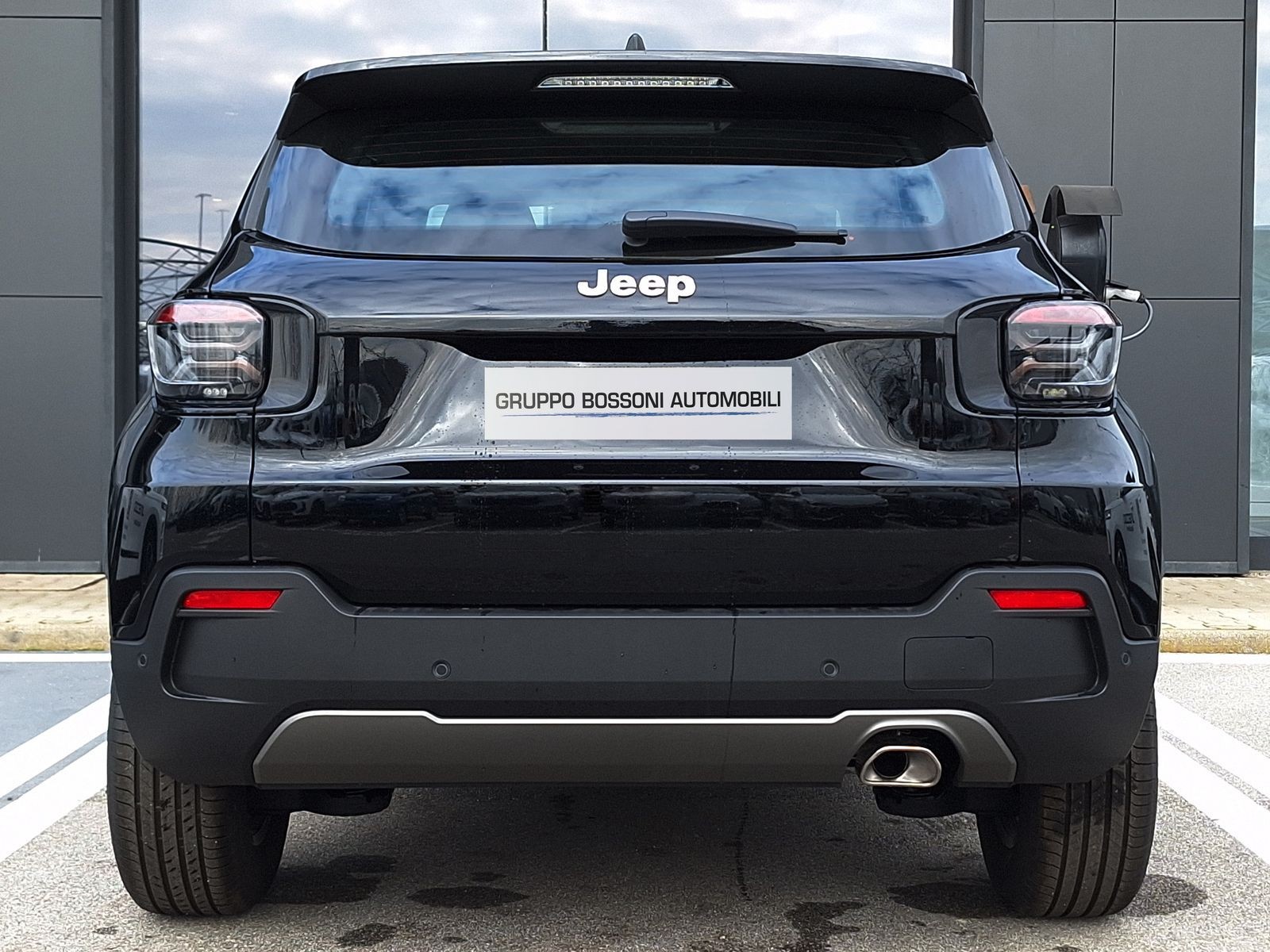 5 - Jeep Avenger 1.2 turbo 100cv longitude fwd