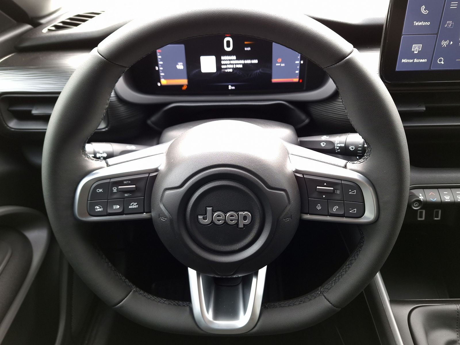 9 - Jeep Avenger 1.2 turbo 100cv longitude fwd