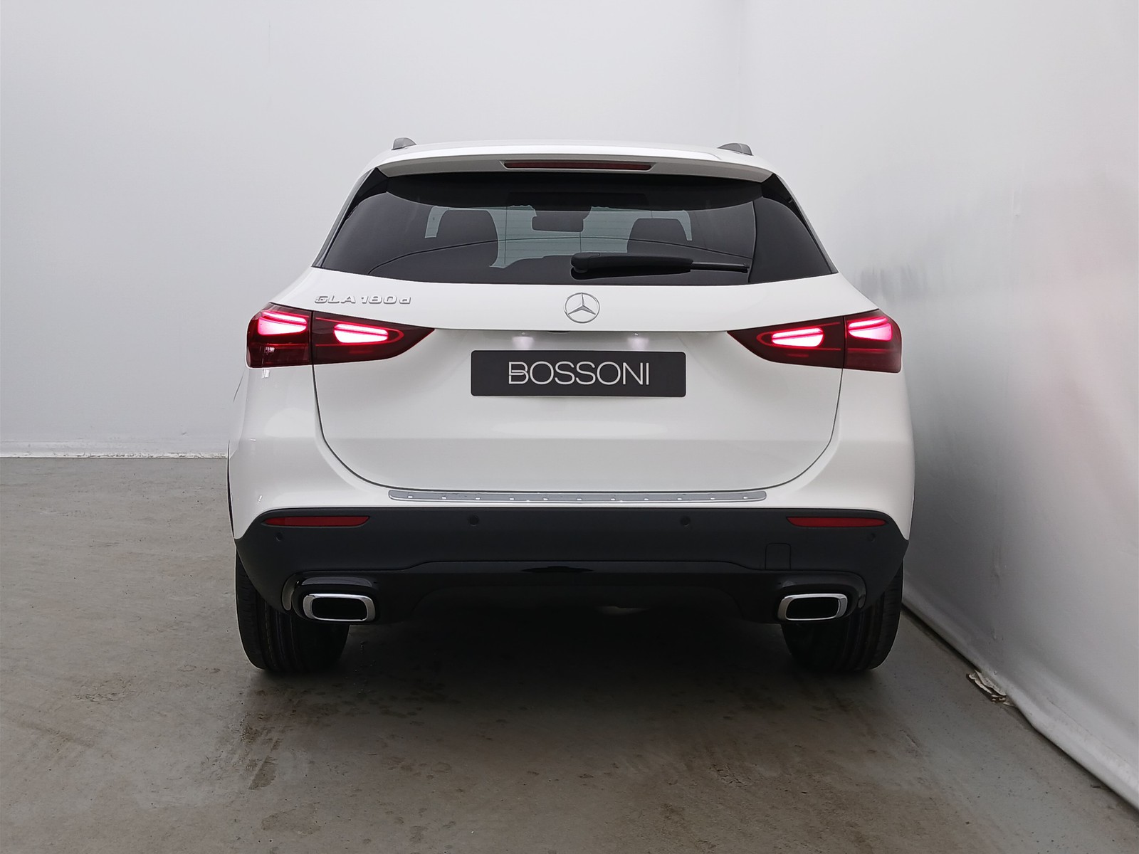 6 - Mercedes GLA 180 d progressive advanced 8g-dct