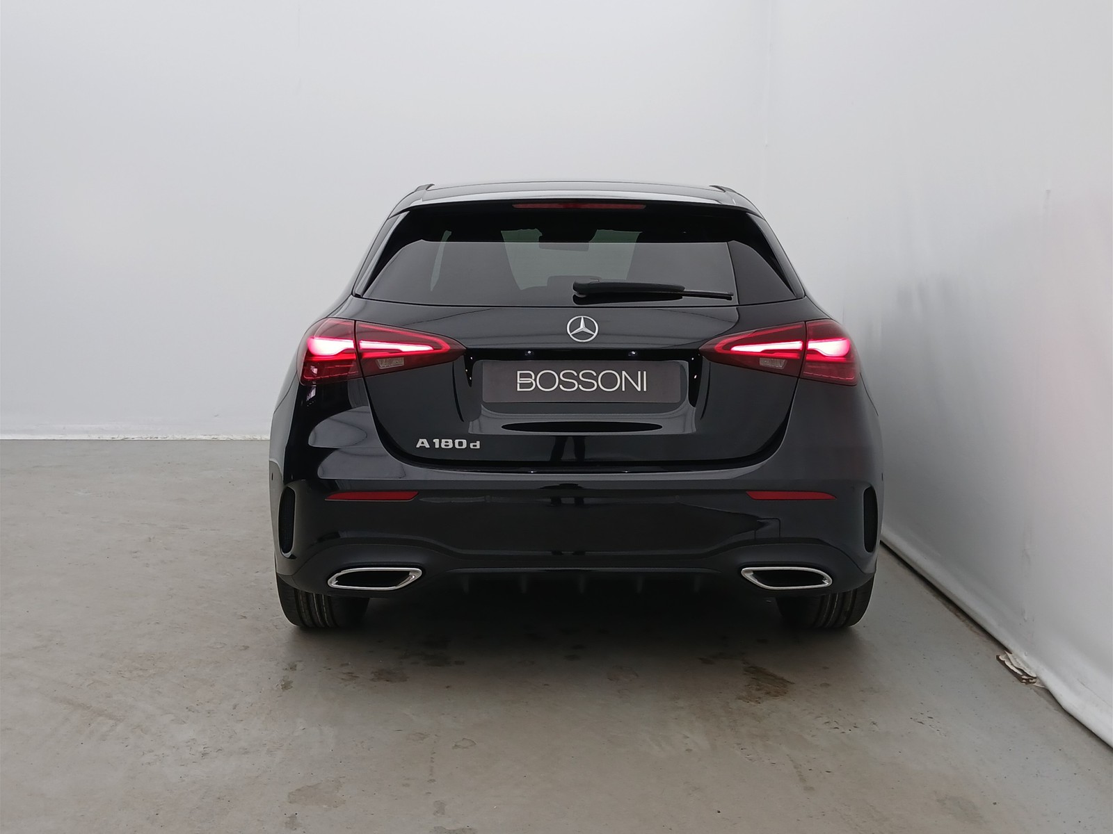 6 - Mercedes Classe A 180 d amg line premium speedshift dct amg 8g