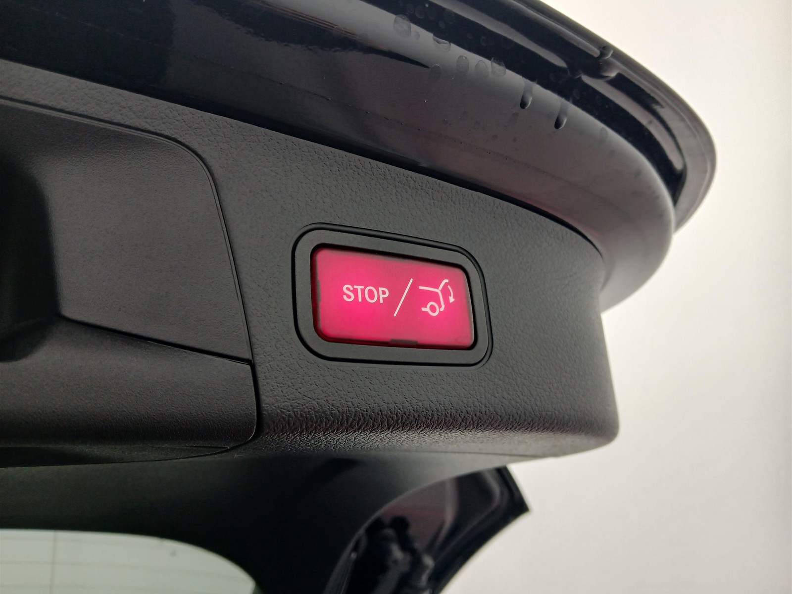 18 - Mercedes GLA 180 d progressive advanced 8g-dct