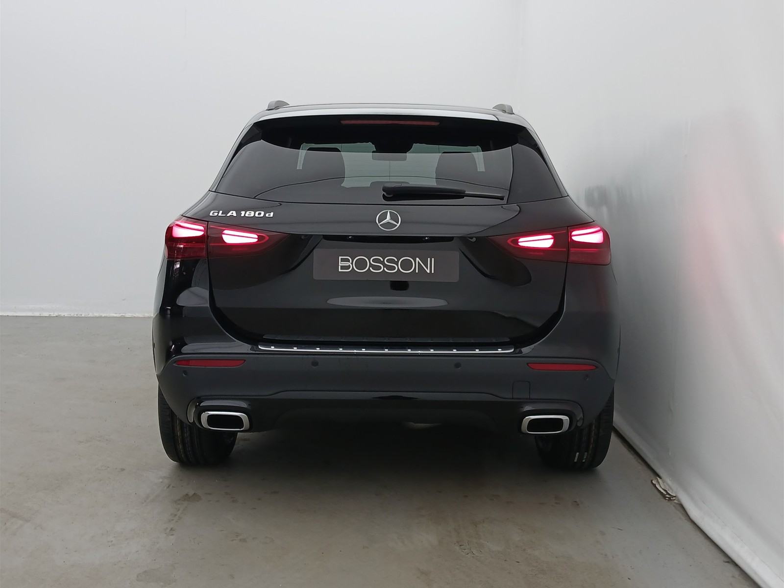 6 - Mercedes GLA 180 d progressive advanced 8g-dct