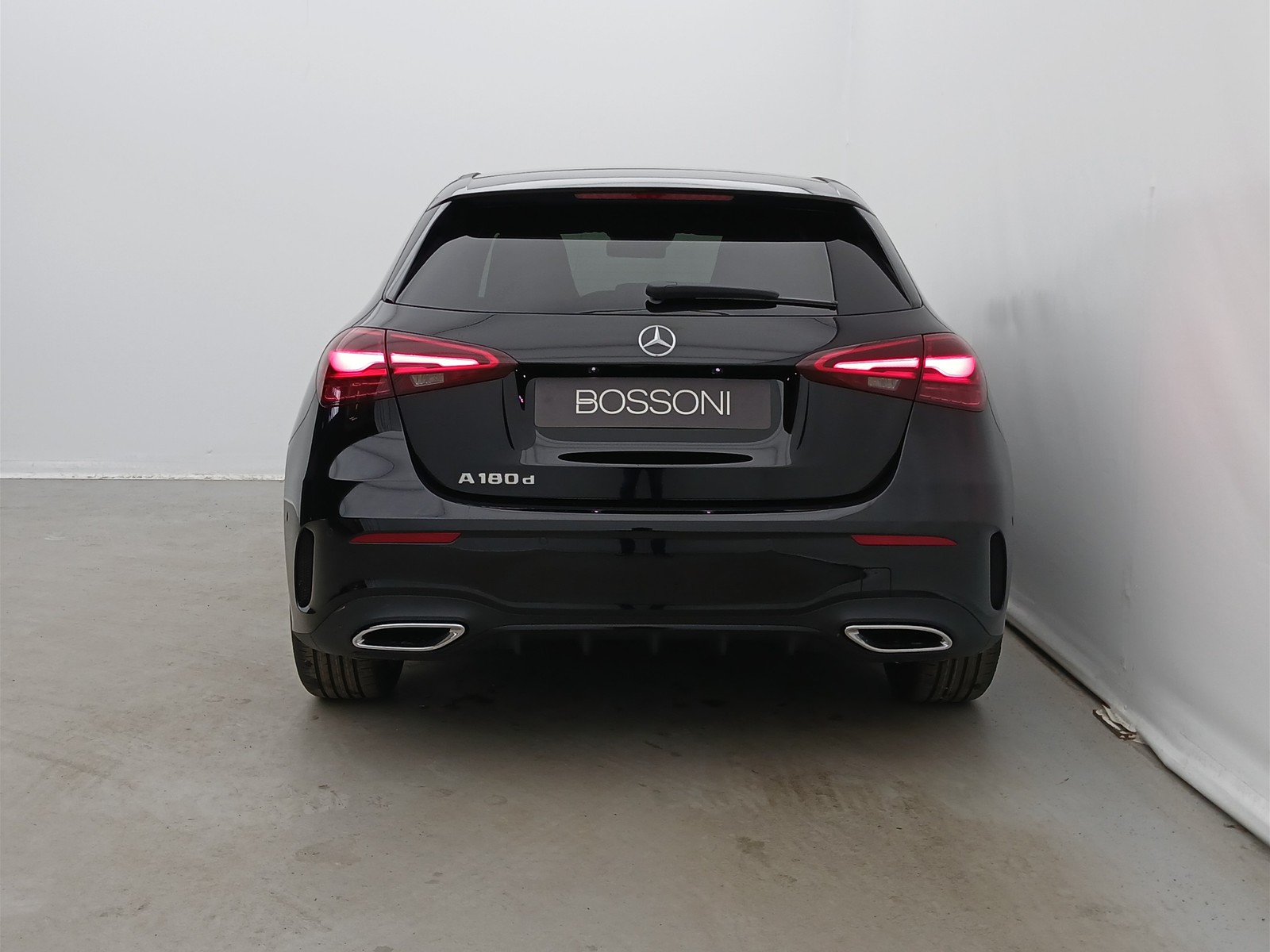 6 - Mercedes Classe A 180 d amg line extra speedshift dct amg 8g