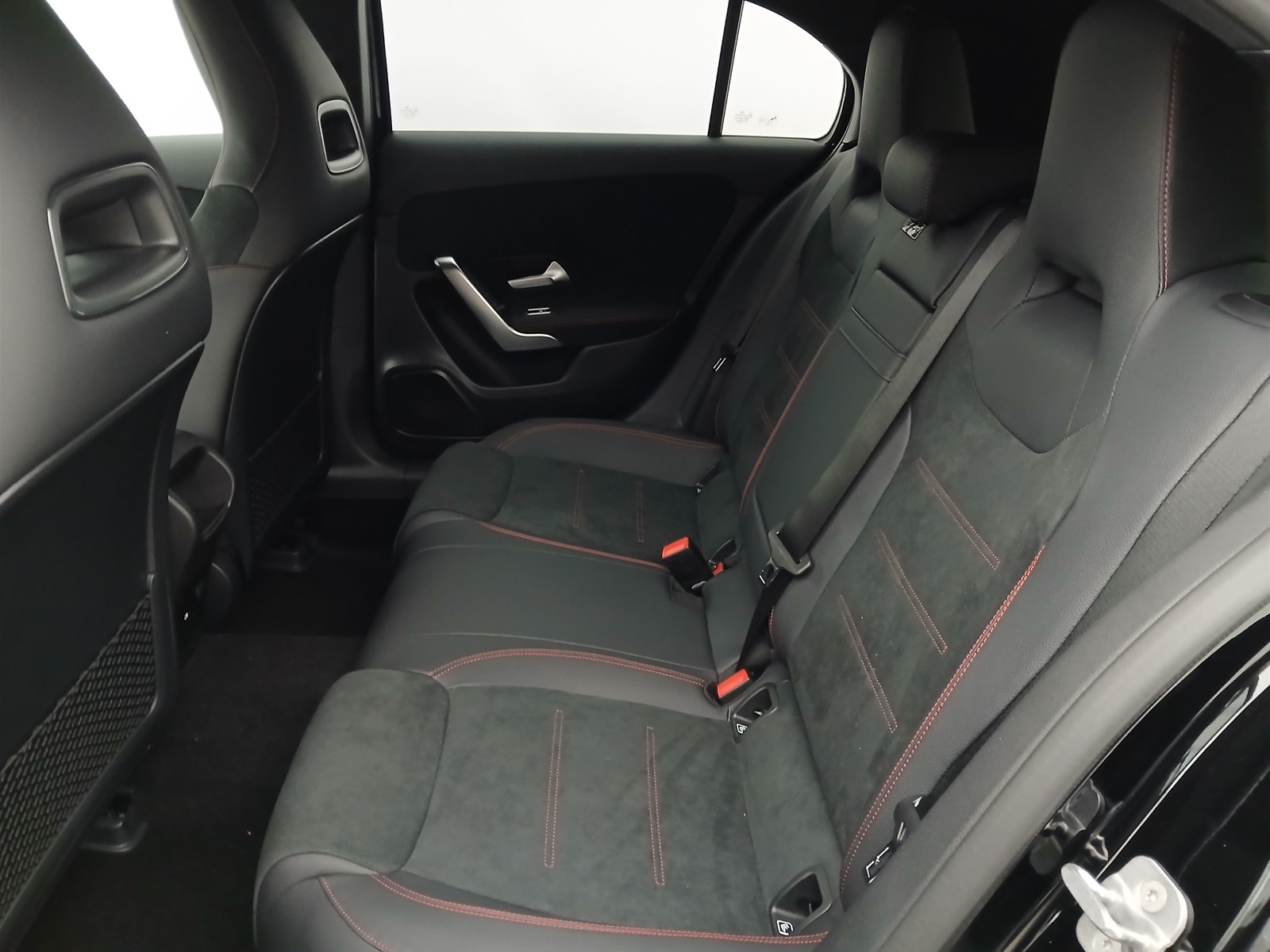 8 - Mercedes Classe A 180 d amg line extra speedshift dct amg 8g