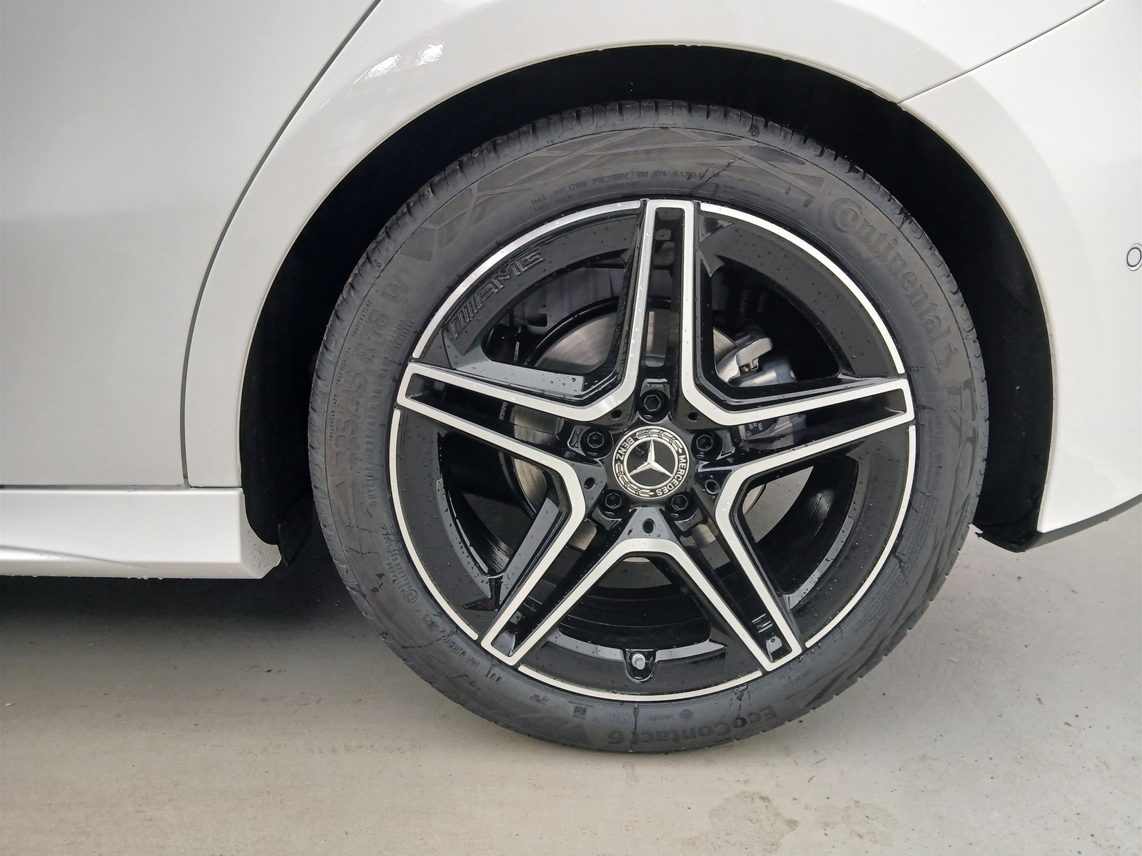 4 - Mercedes Classe A 180 d amg line extra speedshift dct amg 8g