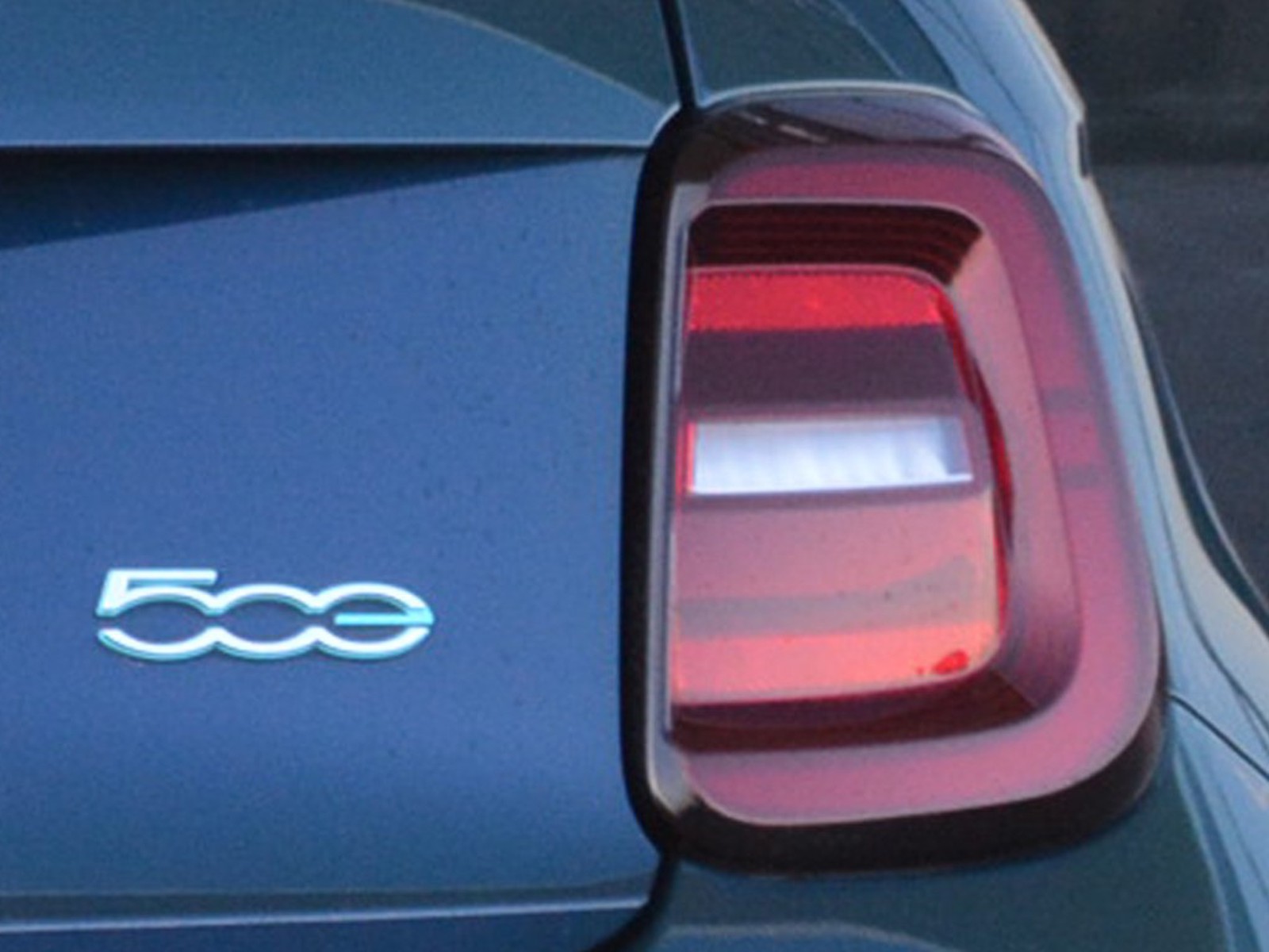 23 - Fiat 500 500e 42 kwh icon