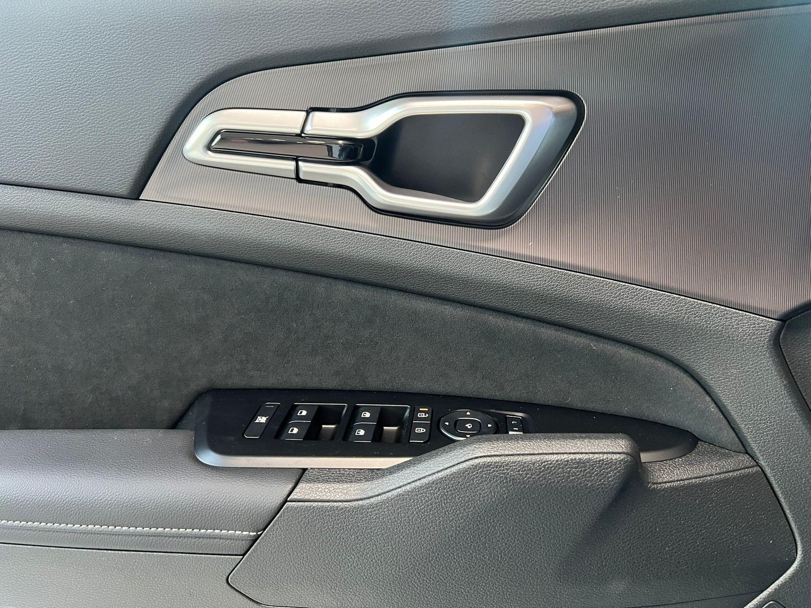 15 - Kia Sportage 1.6 t-gdi hev gt-line sunroof pack 2wd at6