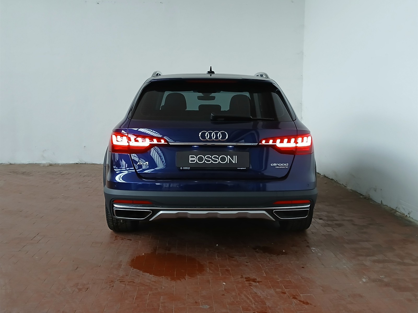 6 - Audi A4 allroad allroad 40 2.0 tdi mhev 204cv identity contrast quattro s tronic