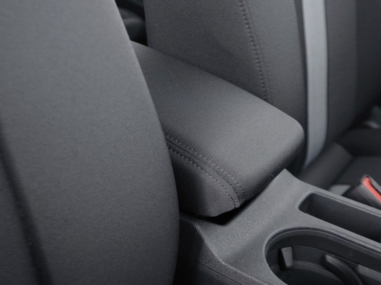 17 - Audi A3 sportback 30 2.0 tdi business advanced s tronic