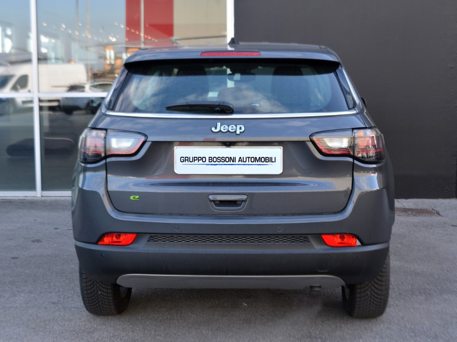 4 - Jeep Compass 1.5 turbo t4 mhev 130cv altitude 2wd